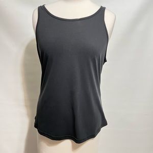 Oyanus black tank top. Size M. EUC